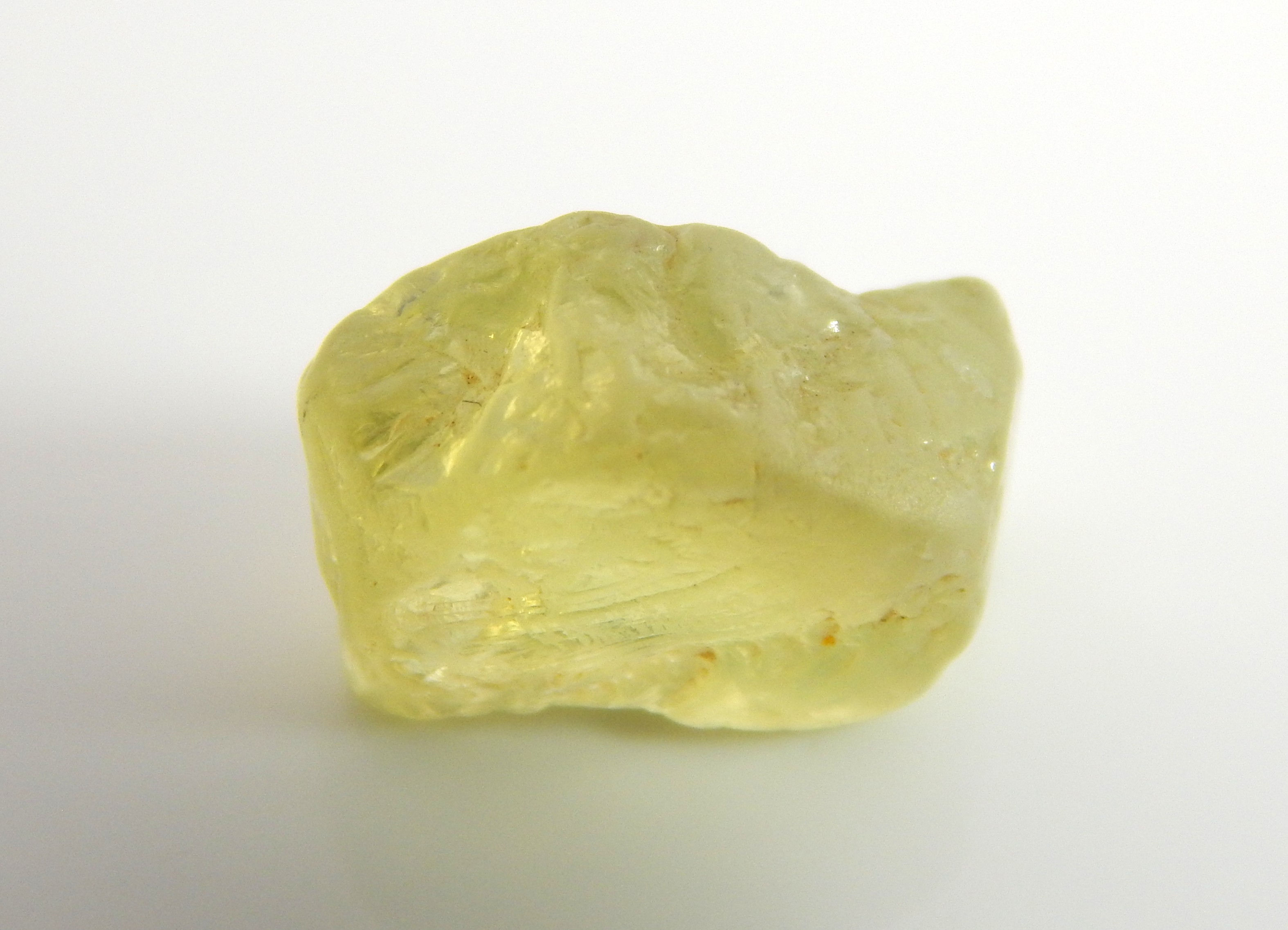 Brazilian Chryosberyl Facet Rough 0.98g (56p)