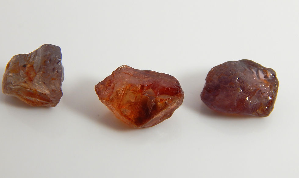 Thumbnail: Umba Sapphire facet rough parcel 2.56g (1677p)