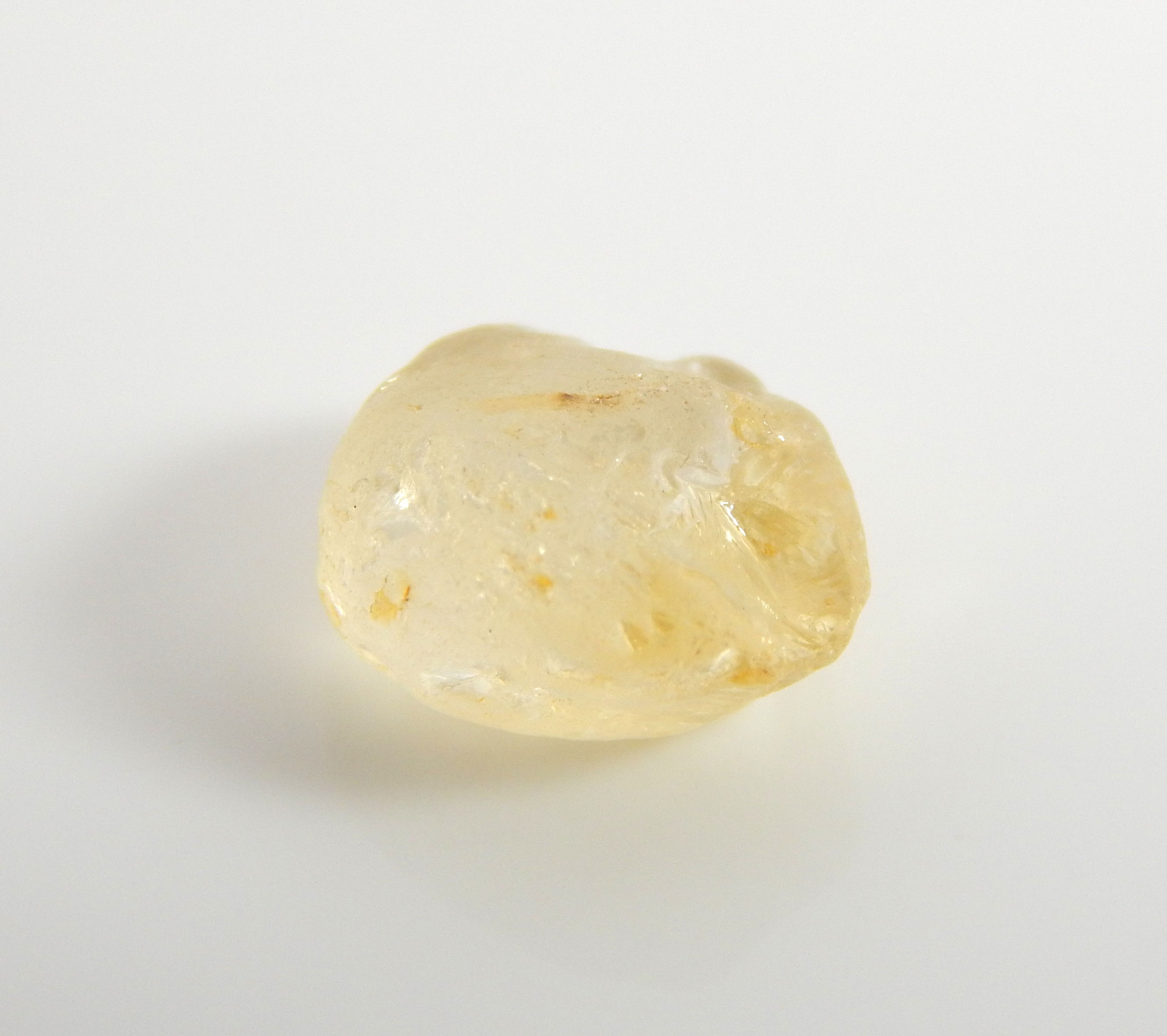 Yellow Tunduru Sapphire Facet Rough 0.57g (1749p)