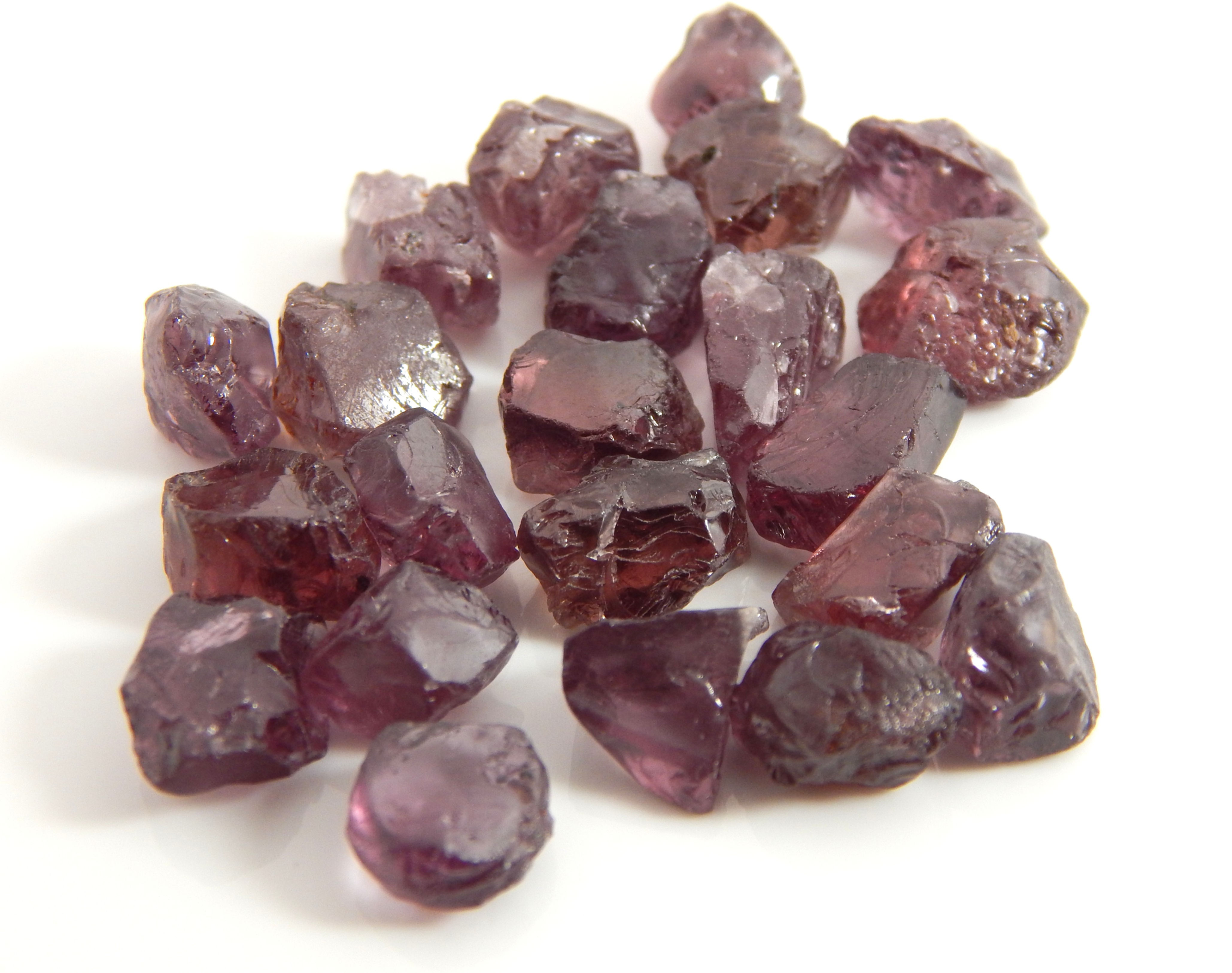 Color Change Garnet Facet Rough 9.58g (1760p)
