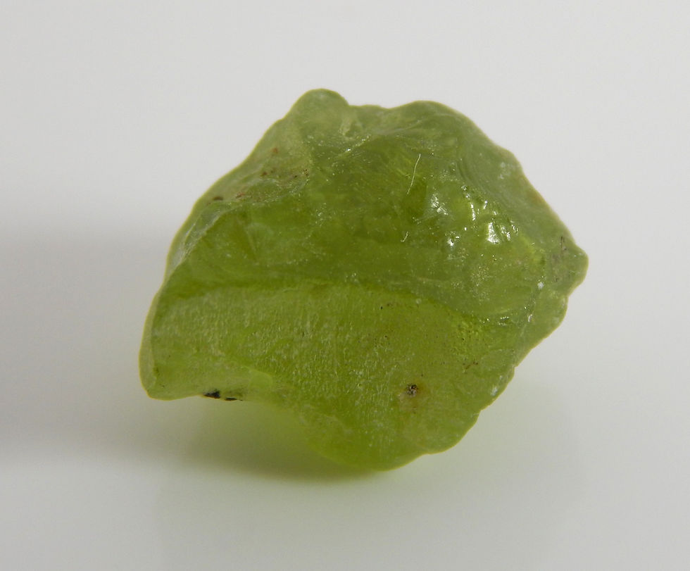 Thumbnail: Peridot Facet rough 1.50g (311p)