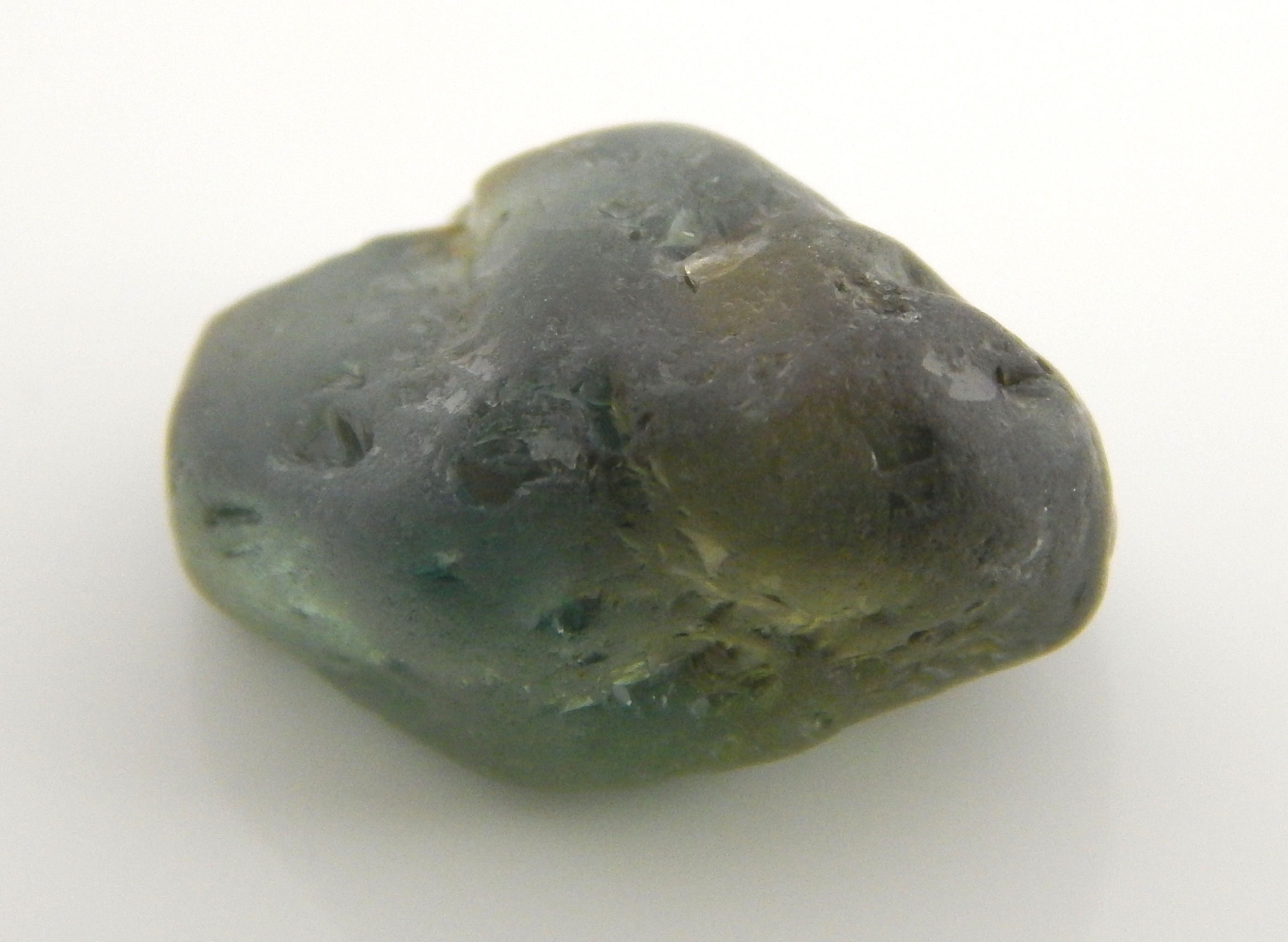 Australian Parti Sapphire Facet Rough 2.0 Grams (#80p)