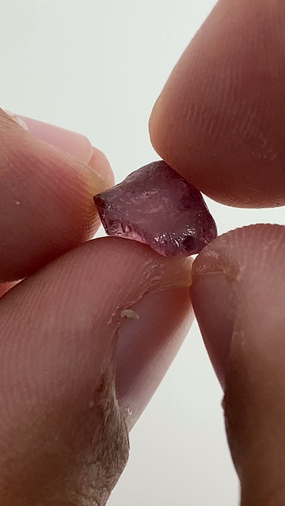 Thumbnail: Zircon Facet rough 1.62g (376p)