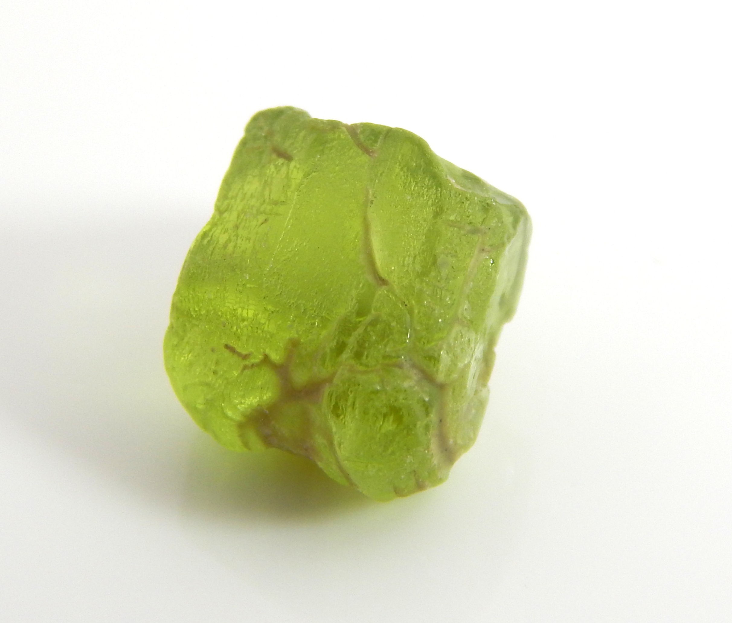 Peridot facet rough 0.97g (277p)