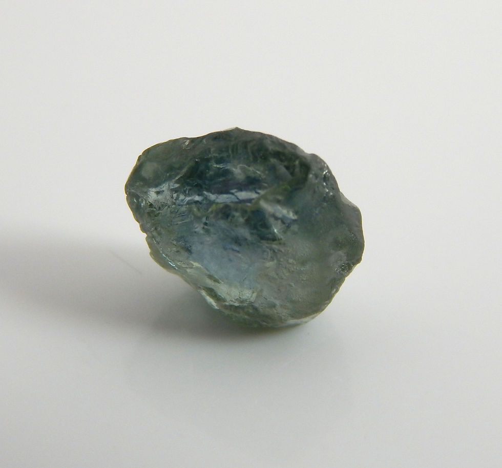 Thumbnail: Heated Montana Sapphire Facet Rough 0.38g (1647p)