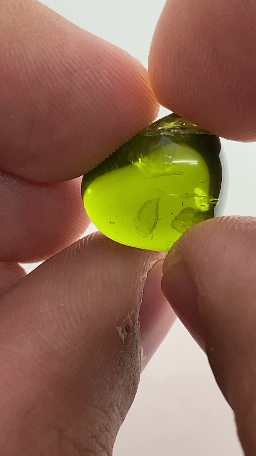 Thumbnail: Arizona Peridot Facet rough 3.41g (290p)