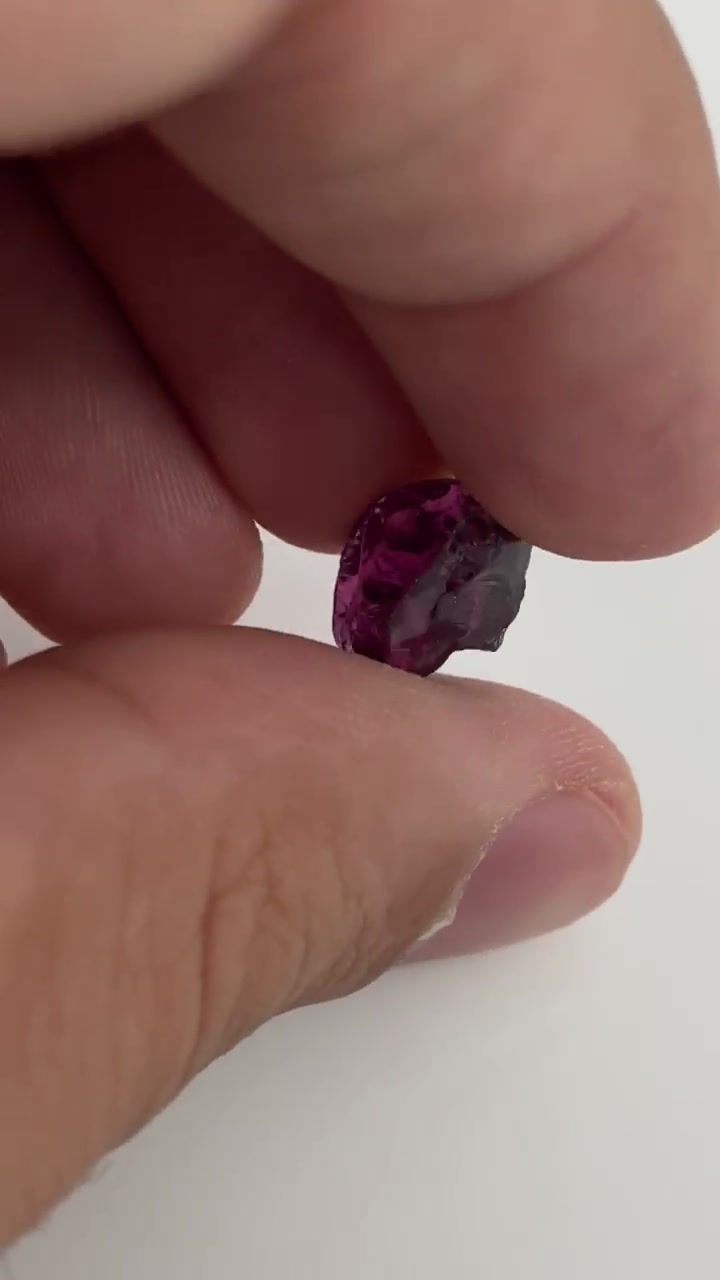 Thumbnail: Rhodolite Garent Facet Rough 1.7 Grams (#150p)