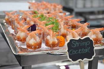 Dining Program at Metta Lifestyles