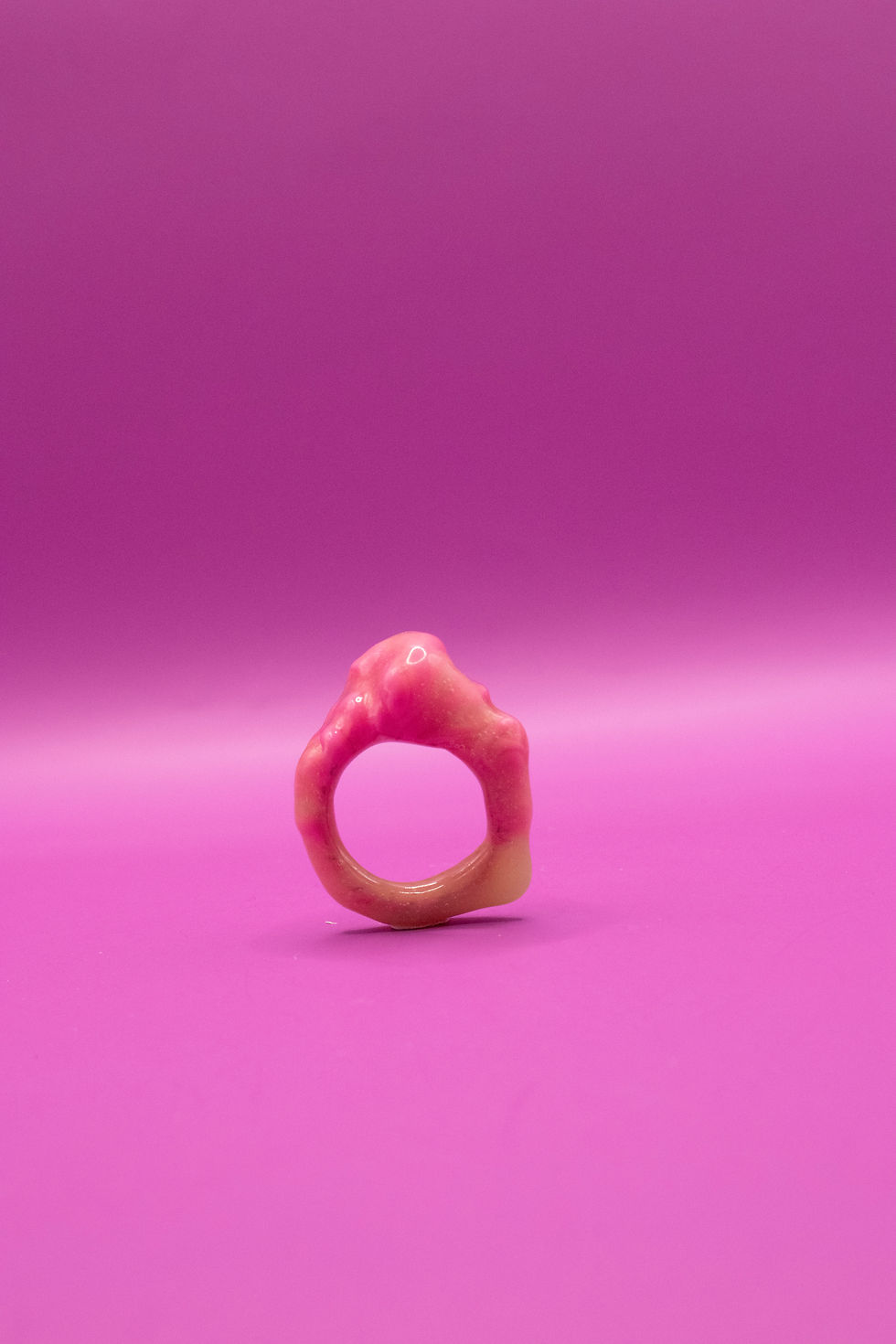let them feast! - greenish pink bb ring