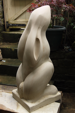 Large Moon Gazing Hare