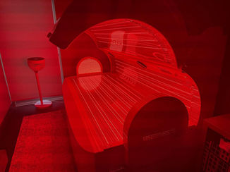 Red light therapy machine