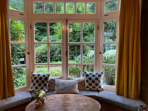 How to Choose the Best Materials for Your Bay Windows