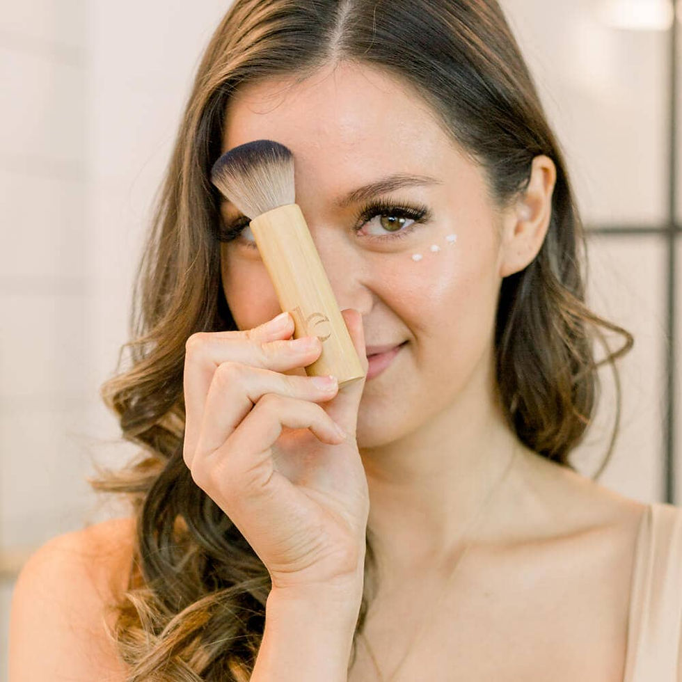 Thumbnail: Self Tanner Kabuki Facial Brush
