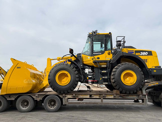 Komatsu WA380 Light Material Bucket