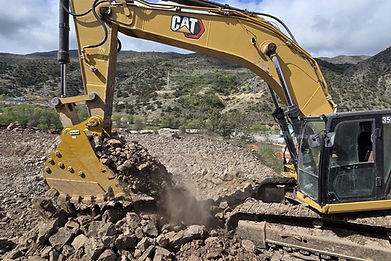 heavy-duty-bucket-1.jpg