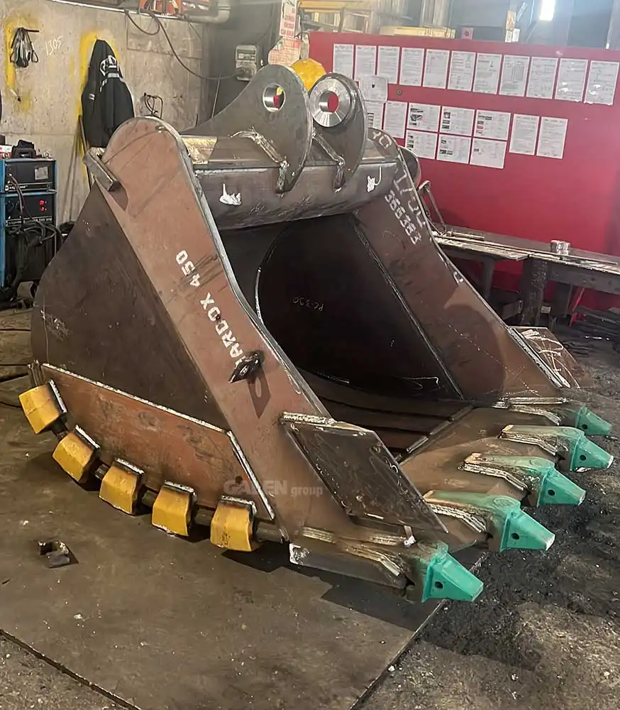 Heavy Duty Bucket