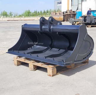 Kubota U36 Grading Bucket