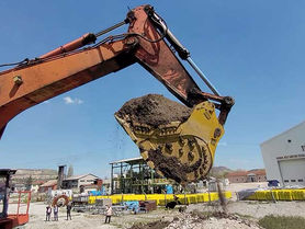 Hitachi EX1200 Rock Bucket