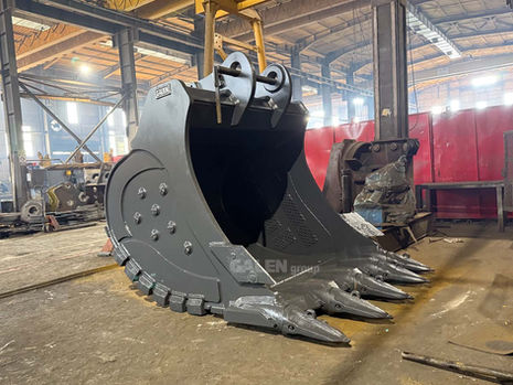 Hitachi ZX870 Extreme Heavy Duty Bucket