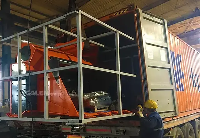 Screener Crusher Bucket