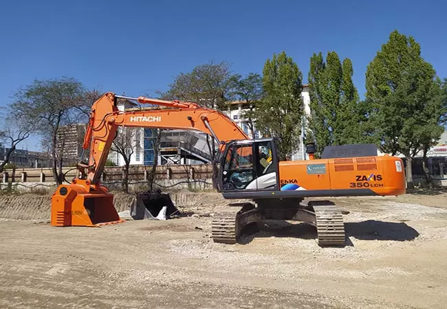 Screener Crusher Bucket