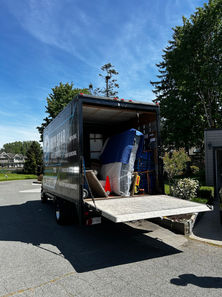 Lift gate of the moving truck