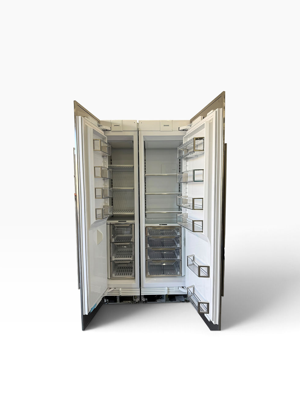 Thumbnail: Sub-Zero 42” Stainless Steel Refrigerator/Freezer Column Set