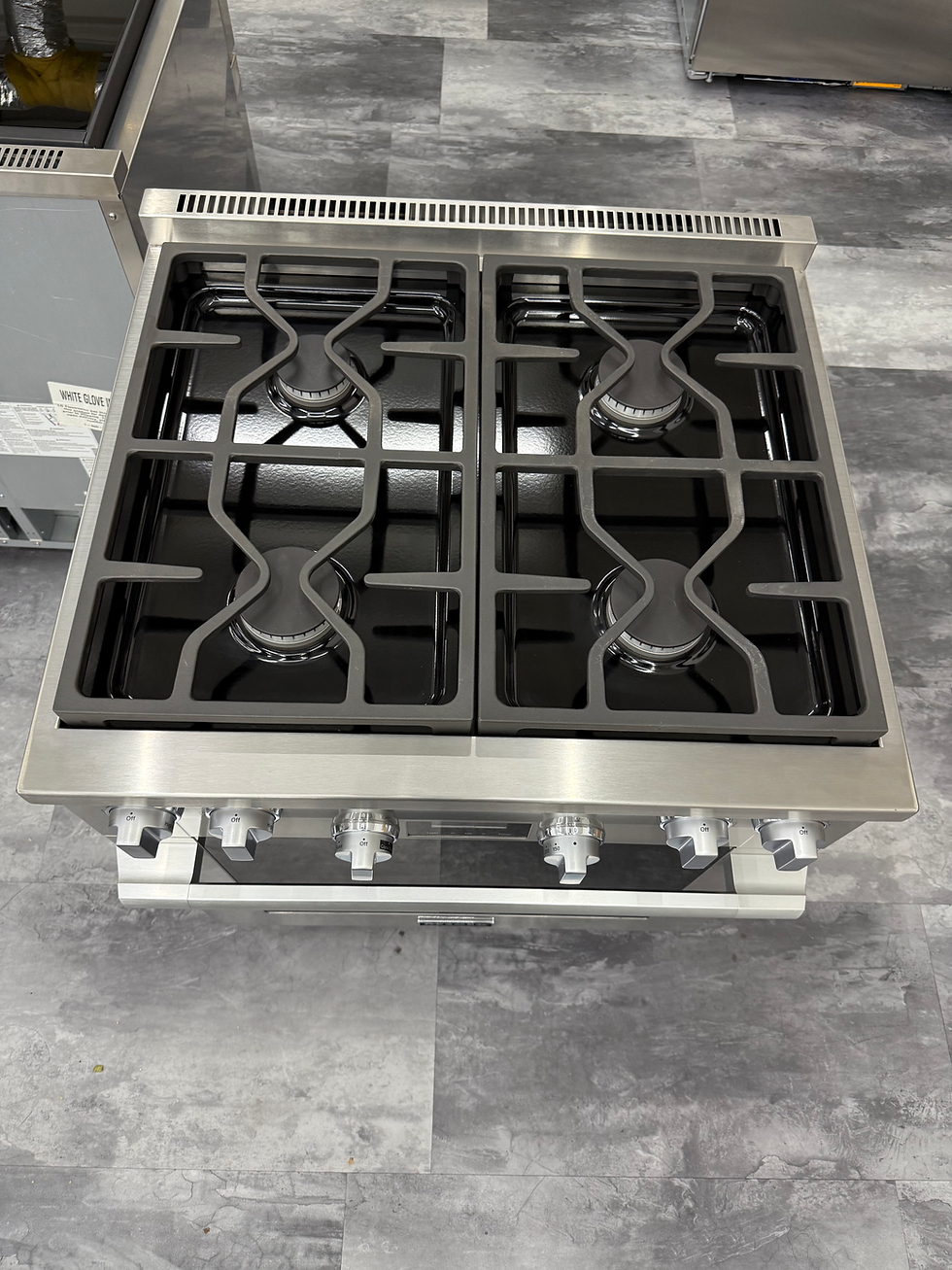 Thumbnail: Miele 30” Liquid Propane Range – 4 Burners