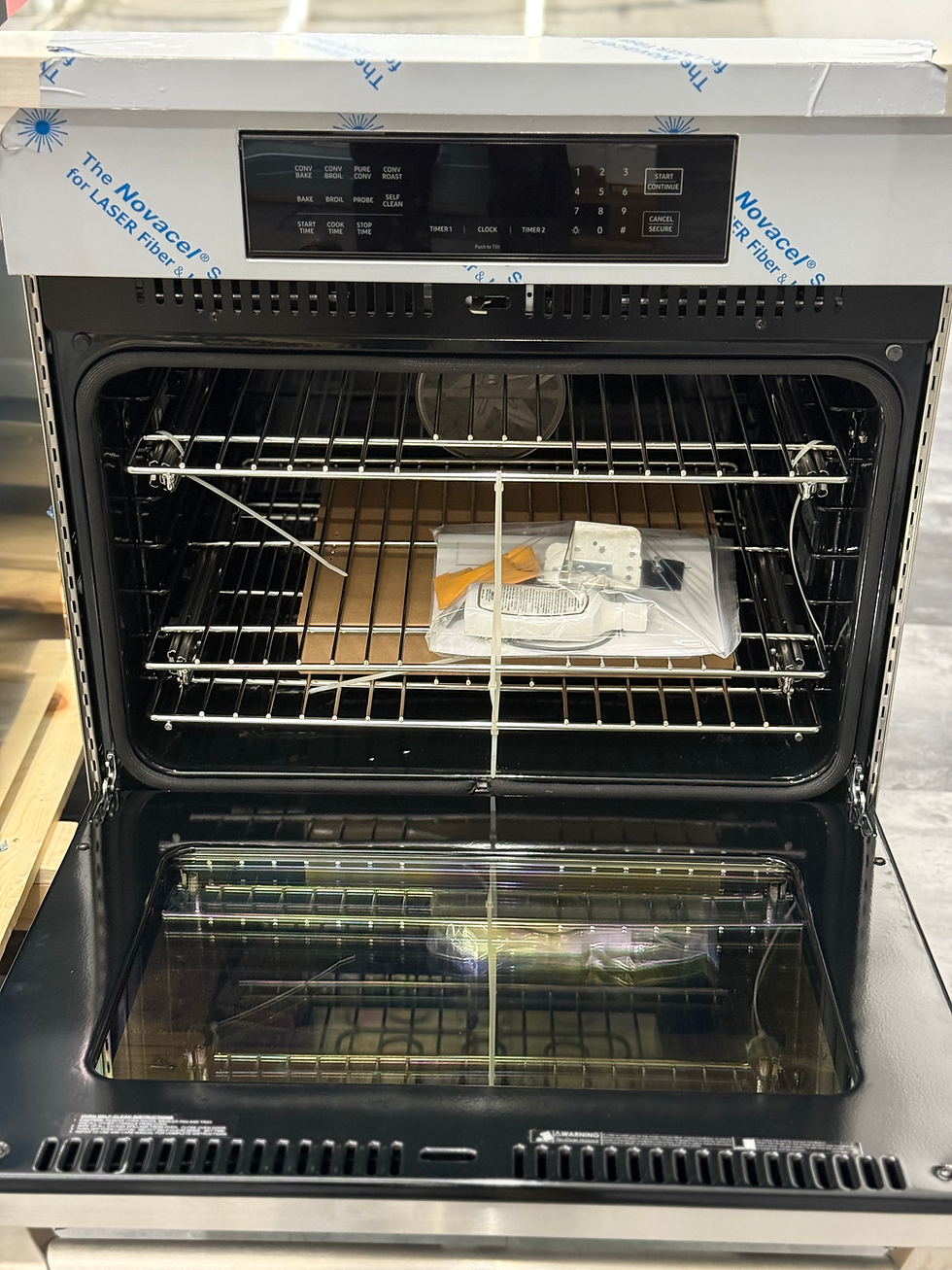 Thumbnail: Dacor 30” Induction Range - HIPR30S