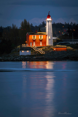 Fisgard Lighthouse at night | Urban Art Victoria