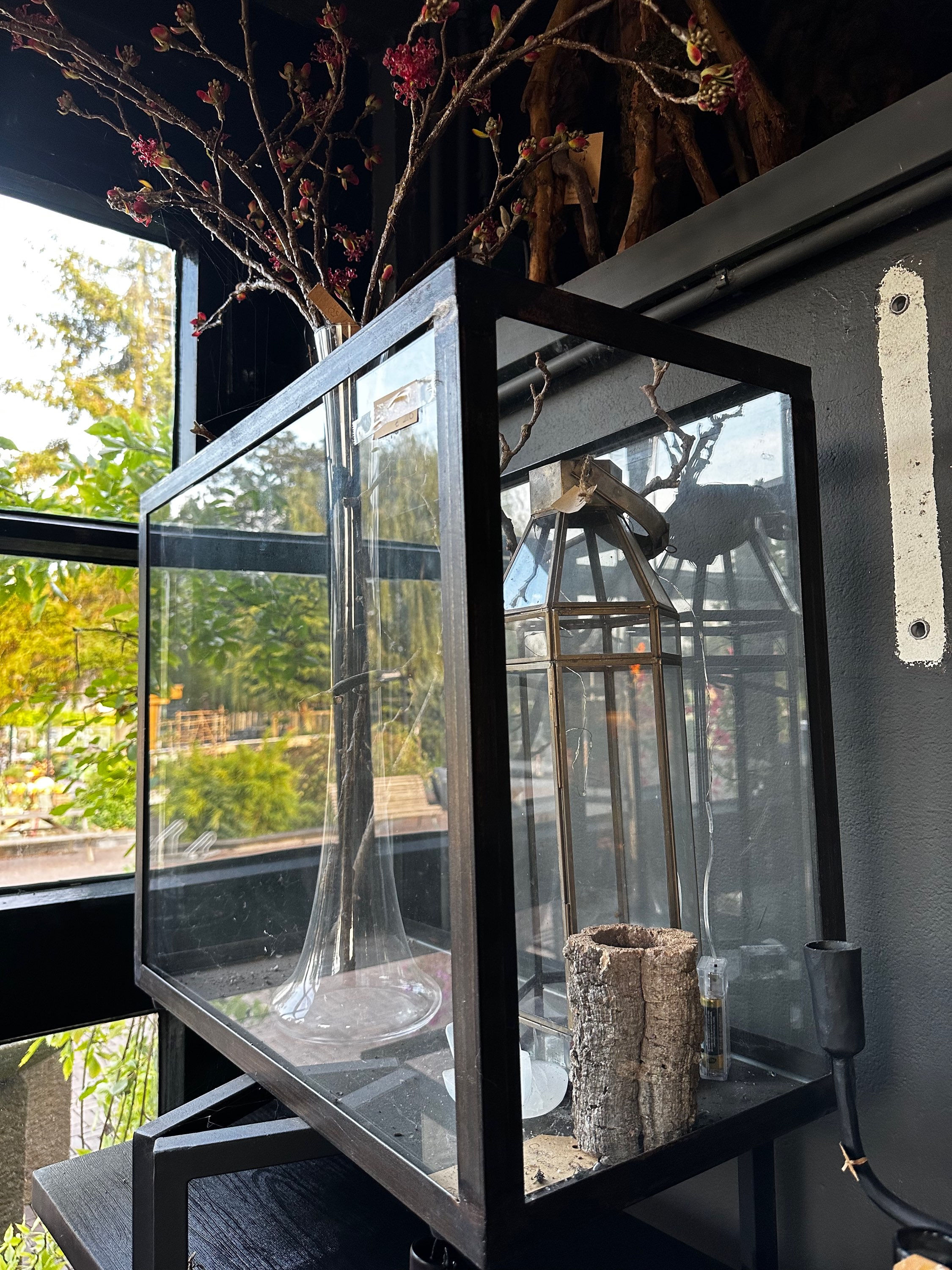Windlicht / vitrine staal