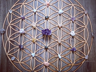 Crystal Grid for the New Moon in Pisces