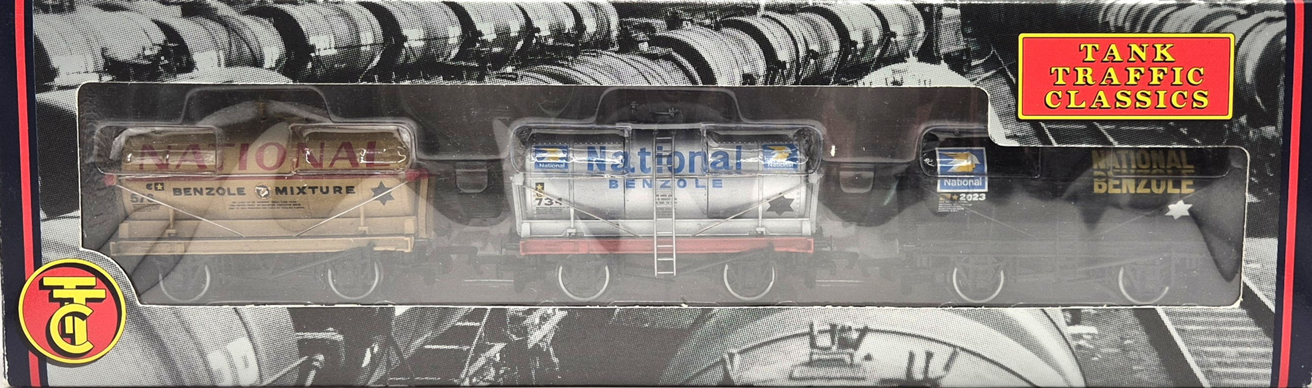 Bachmann 33-526 14T Tank Wagons National Benzole - Tank Traffic Classic 3 Pack