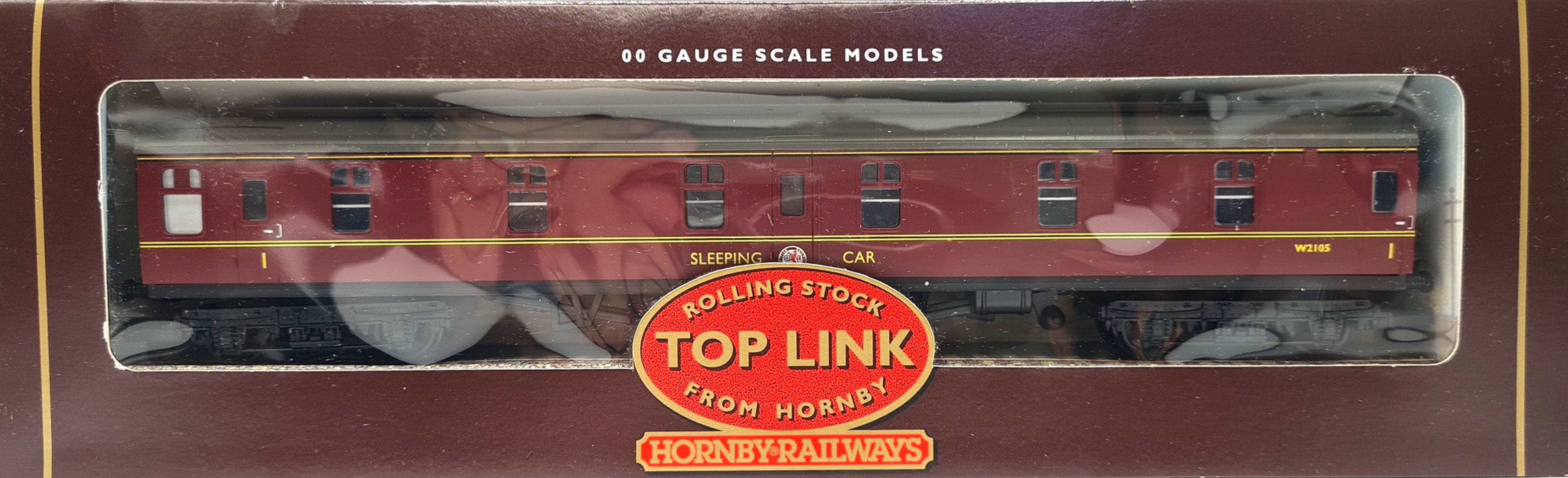 Hornby R433 BR Mk1 Sleeping Car Sleeper Coach W2105 in BR Maroon (WR) Livery