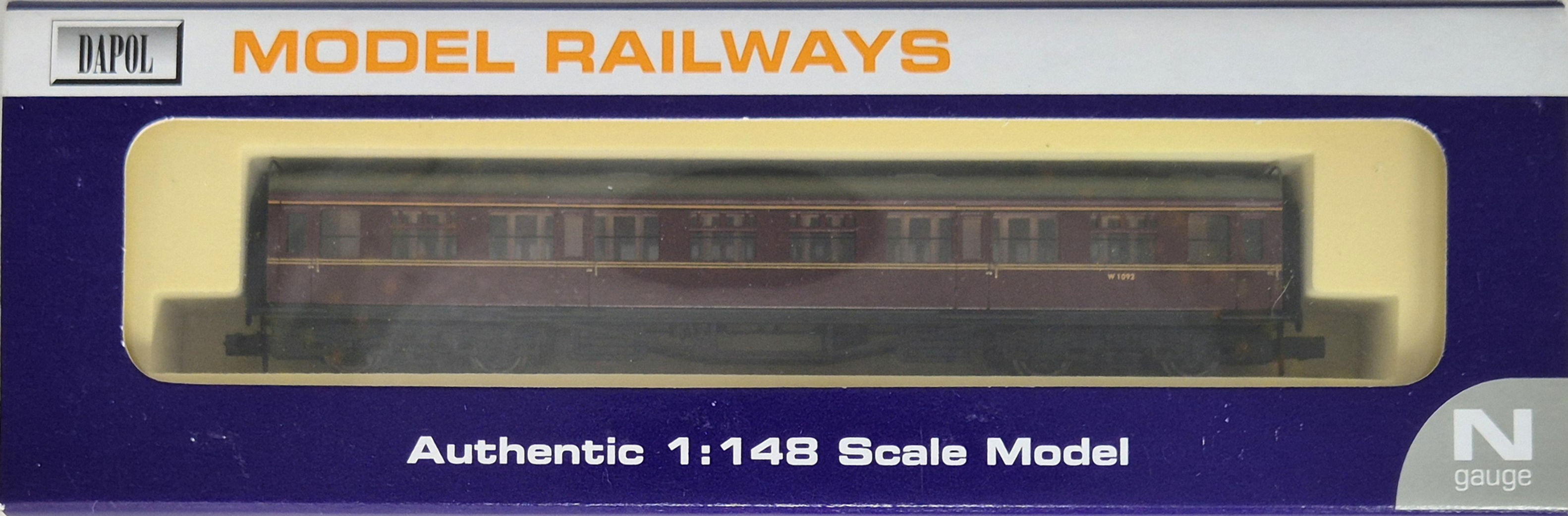 Dapol NC-028A Collett Second Class Coach W1092 in BR Maroon Livery