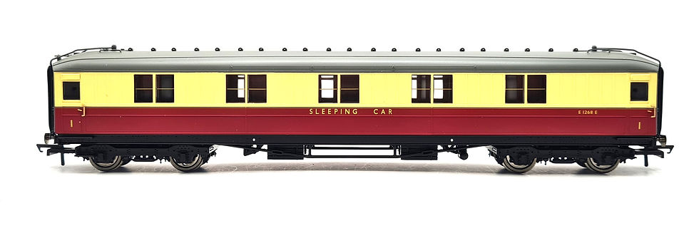 Thumbnail: Hornby R4182 Gresley 61ft 6in 1st Class Sleeper Coach E1268E BR Crimson & Cream