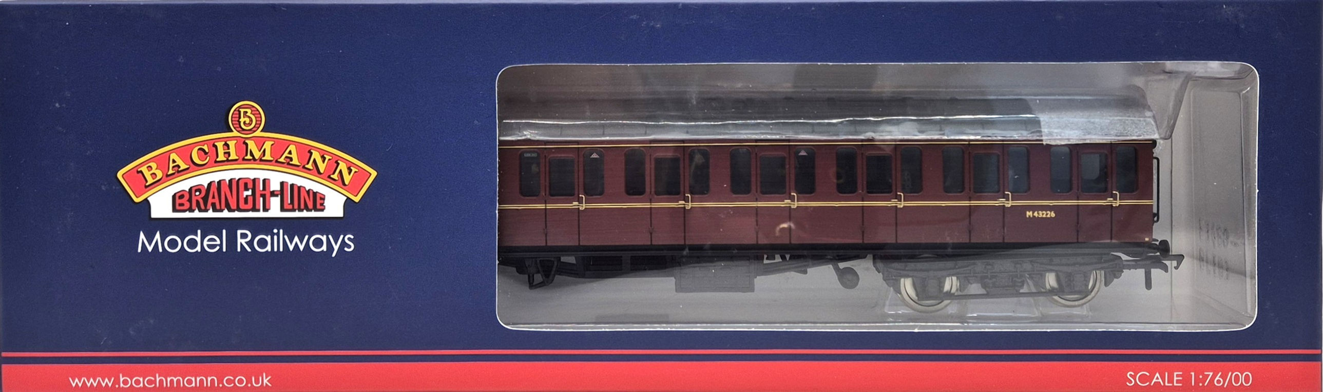 Bachmann 34-630A MK1 Suburban 2nd Brake Coach M43226 Passengers BR Lined Maroon