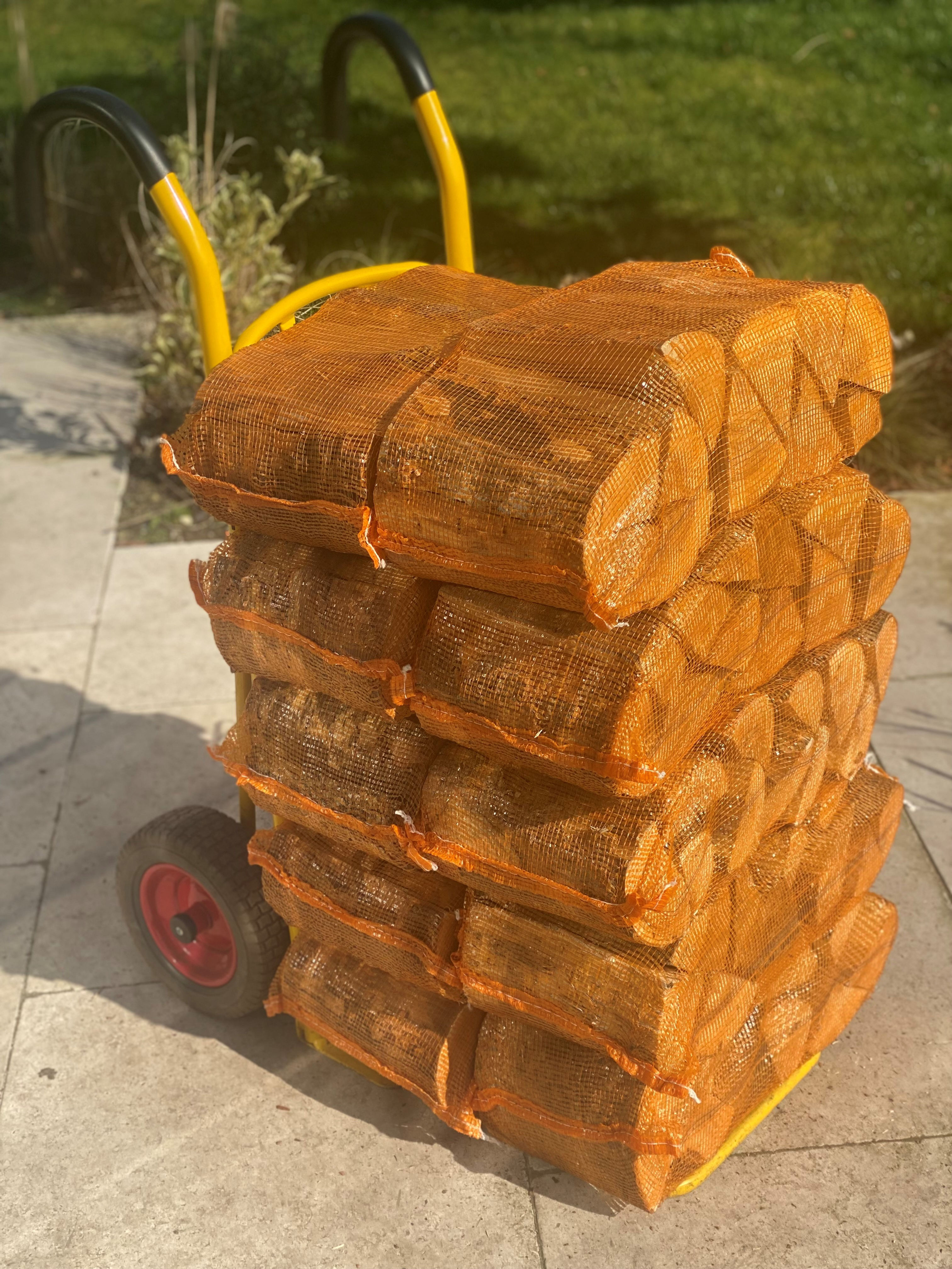 Medium Bulk Bag Kiln Dried Ash & Birch Mix (Delivered in 10 x 30l nets)