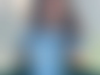 En octobre 2025, Cazelle participe au défi créatif Inktober avec une interprétation unique : 31 jours, 31 motifs, tous réalisés grâce à la teinture végétale, au katazome japonais et à l’indigo. Une immersion artistique et artisanale depuis l’Aveyron.