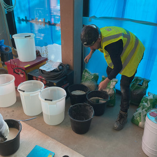 Mixing area for resin