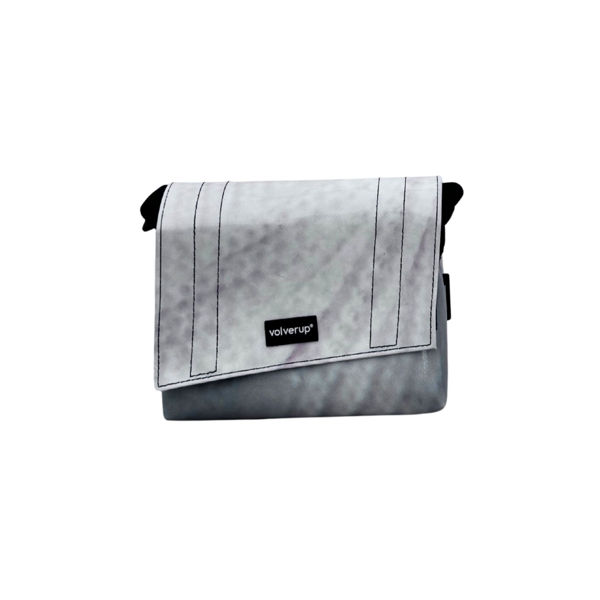 Borsa Messenger Small: Comodità Sostenibile.