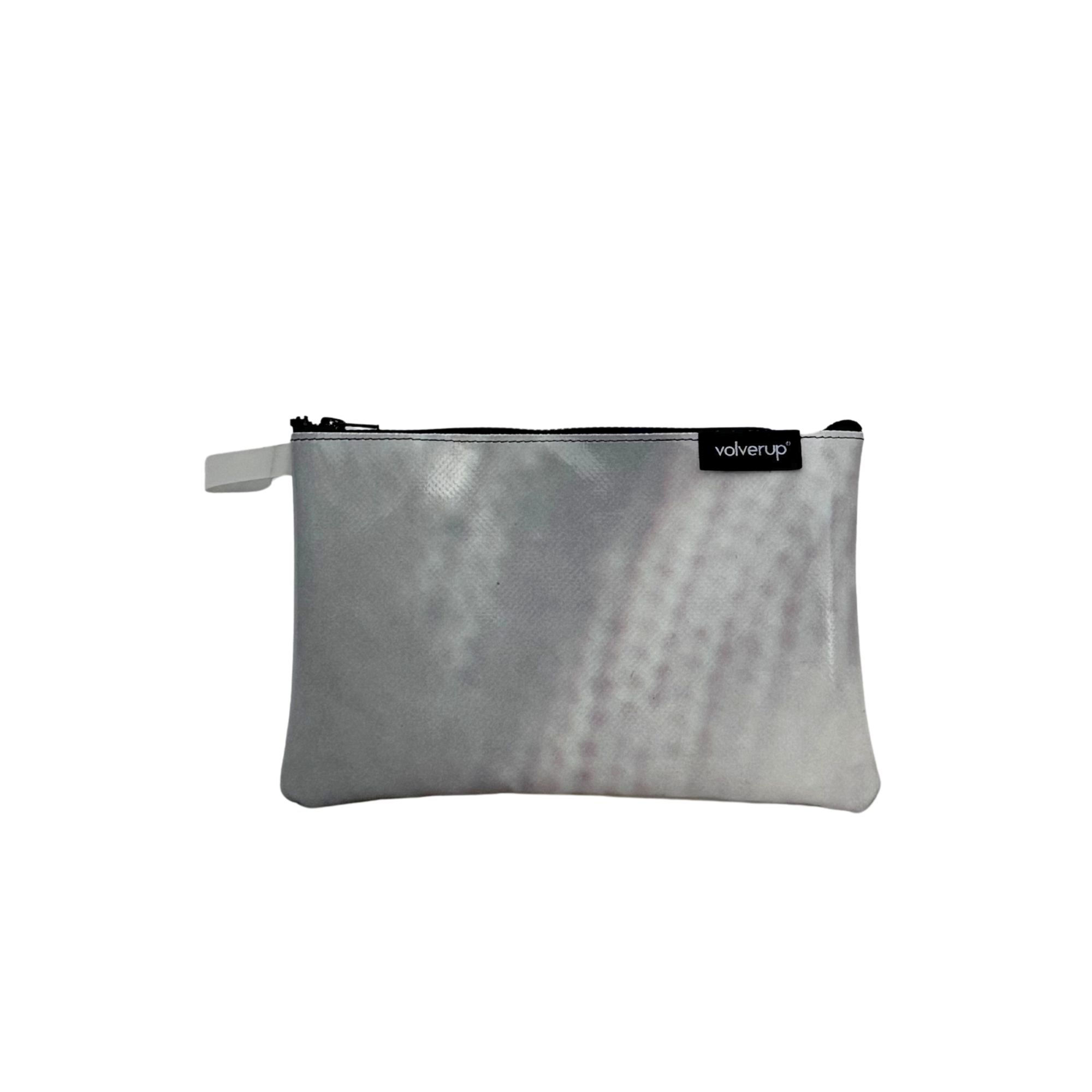 Busta laccio comoda ed essenziale