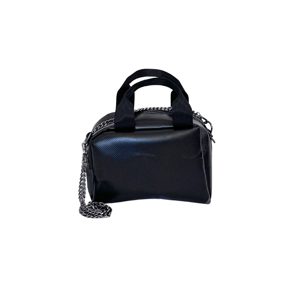 Thumbnail: Bauletto Baby compatto, elegante e sostenibile