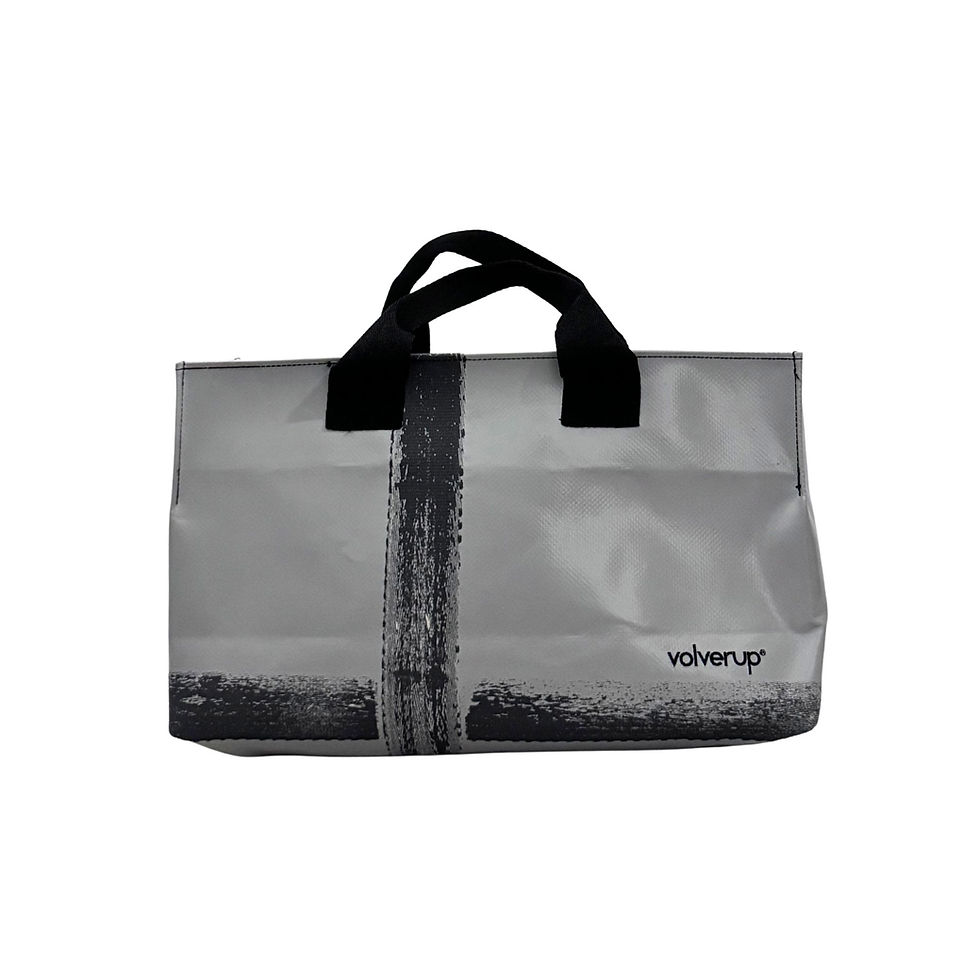 Borsa Carrè, Elegante Femminile e Sostenibile