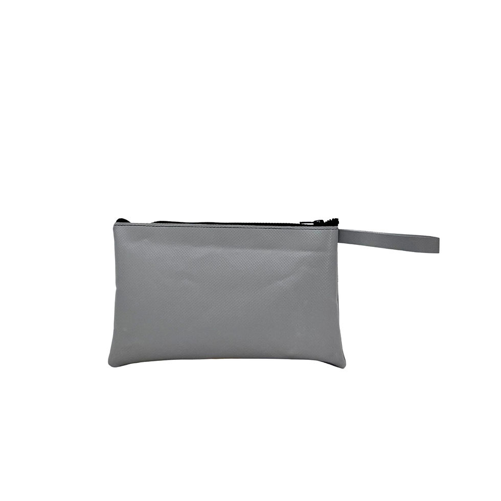 Busta laccio comoda ed essenziale