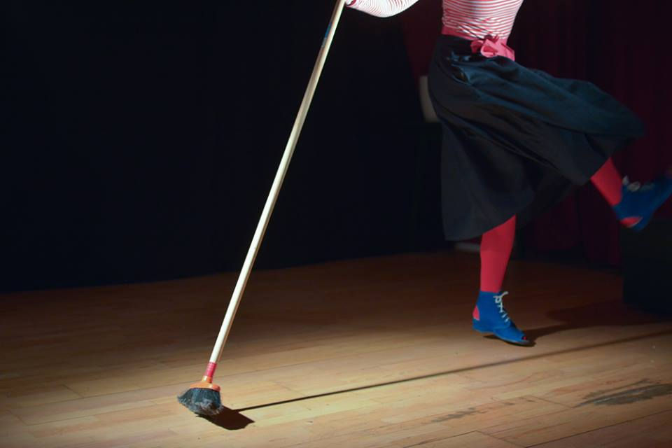 broomMaster2000