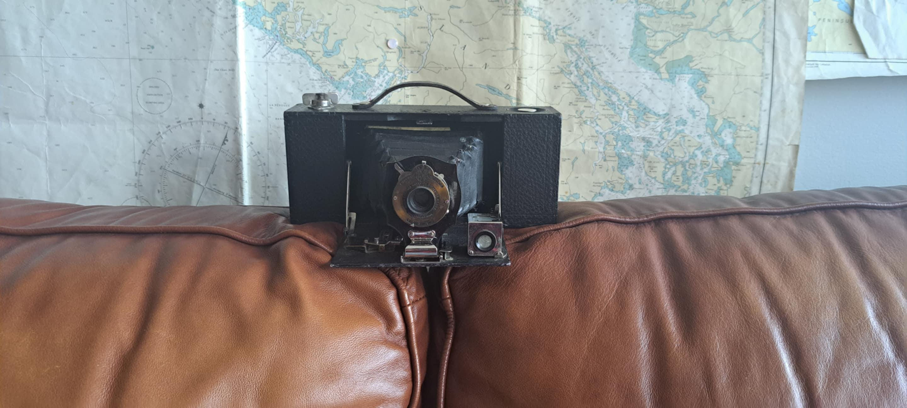 Antique Eastman Kodak Folding Camera: No.2 A Brownie, USA Made