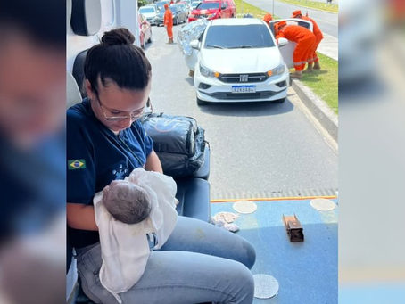 Mulher dá à luz dentro de carro no trânsito da PE-15, em Olinda