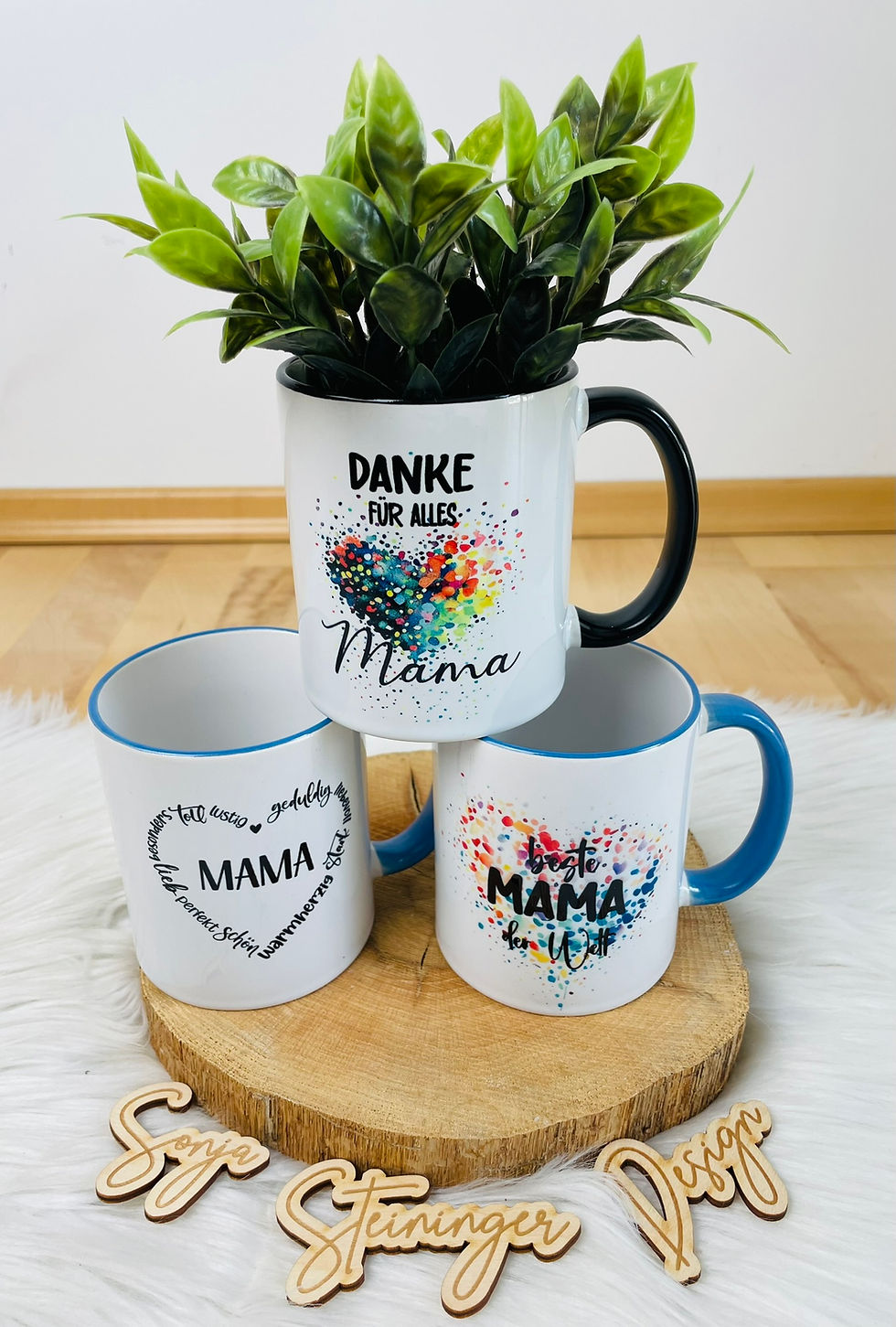 Miniaturbild: Keramik- und Emaille Tassen