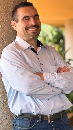 “El error que está frenando a miles de empresas”: Entrevista con Humberto Eli Pérez Mandujano"